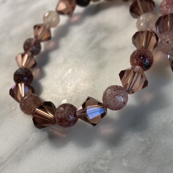 Strawberry Quartz & crystal bracelet - Picture 3 of 5